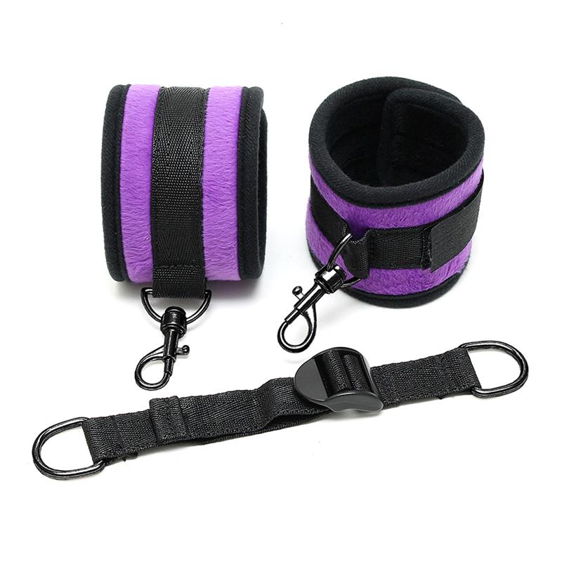 Rimba Bondage Play Esposas para Tobillos Con Correa Elastica Color Purpura