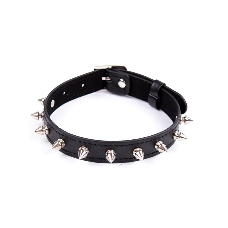 Collar con Pinchos Ajustable 43 cm Negro